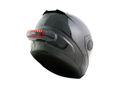 Cosmo Connected, un accesorio luminoso con GPS para el casco que puede salvar vidas