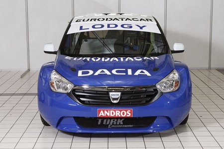 Dacia Lodgy, en el hielo antes que en el mercado