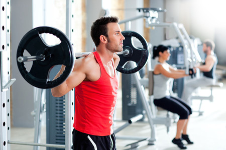 tipos de pesas en el gym