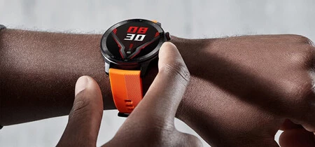 ヌビア レッド マジック ウォッチ