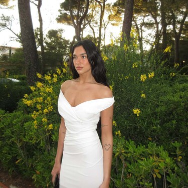 La ciudad costera de Sicilia dónde se va a casar Dua Lipa este verano que parece sacada de un cuento italiano  