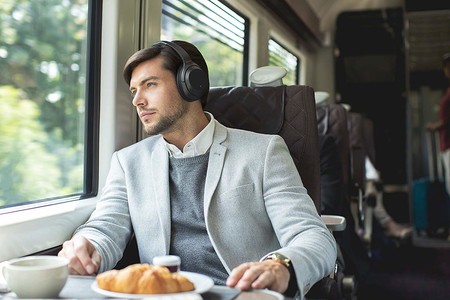 Auriculares inalámbricos Sony WH-1000XM3B, con cancelación de ruido, a su precio más bajo en Amazon: 303 euros