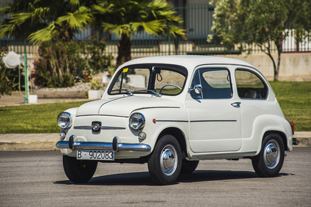 SEAT 600 E