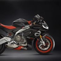La Aprilia RS 660 es un nuevo objeto de deseo: 100 CV y 167 kg de deportividad pasional a la italiana