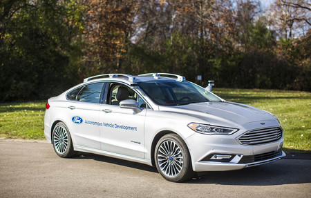 Ford Fusion Hybrid Autónomo 2017