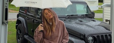 Las Converse color humo que retan a las botas de agua: son zapatillas impermeables y mucho más estilosas para los looks de otoño 