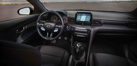 Hyundai Veloster N 18