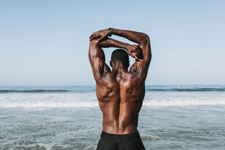 Cuatro ejercicios para fortalecer la zona lumbar y prevenir el dolor de espalda