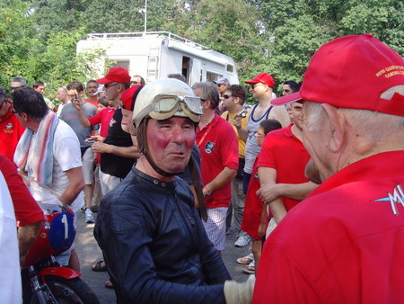 Ha muerto Carlo Ubbiali, piloto italiano, leyenda de MotoGP y nueve veces campeón del mundo de motociclismo