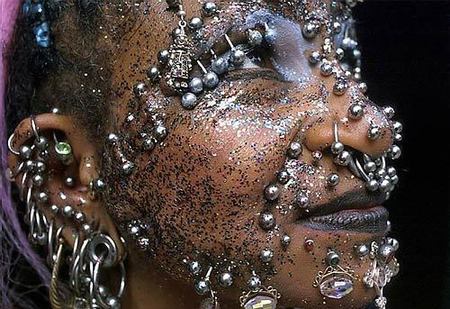 Los piercings pueden ser peligrosos si se congelan