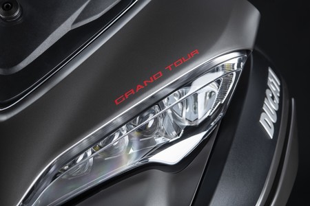 Ducati Multistrada 1260 S Grand Tour 2020 009