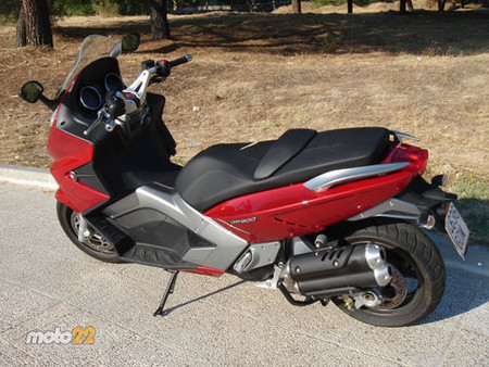 Gilera GP800