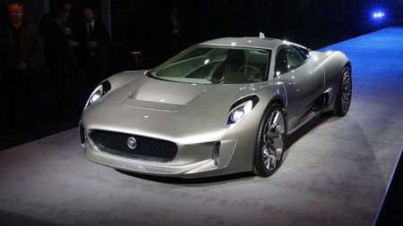 La crisis acaba con el prometedor futuro del Jaguar C-X75