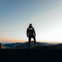 El Corte Inglés arrasa en sus rebajas con las zapatillas de senderismo The North Face que nos harán conquistar la montaña