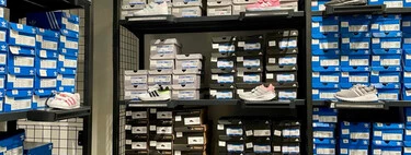 Liquidación en las rebajas de Adidas: consigue zapatillas como las Samba, pantalones Firebird y más a mitad de precio  