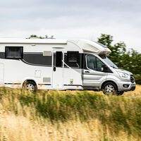 España cambia las reglas del juego para las autocaravanas: podrán aparcar donde aparca cualquier coche
