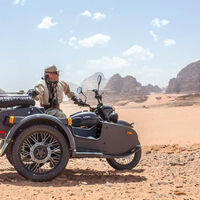 Alguien guardó en un baúl la BMW con la que Indiana Jones escapó de los nazis. Ahora cuesta lo mismo que un Porsche 911