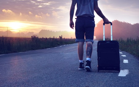 Siete cosas que no deberías meter en la maleta si viajas a...