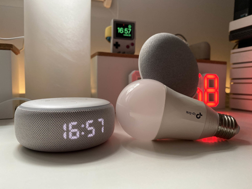 Gu&iacute;a para configurar y automatizar sistemas de iluminaci&oacute;n LED en casa