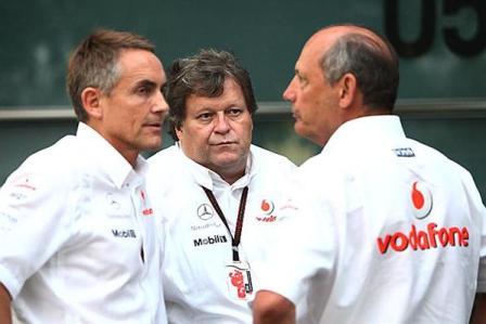 Mercedes quiere comprar McLaren