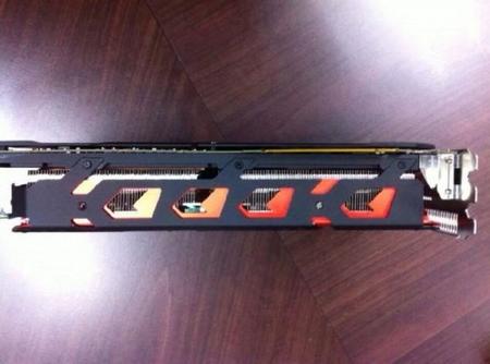 power_color_radeon_r9_295x2_devil13_dual-gpu_vista_superior