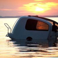 ¿Te vienes a navegar un rato con mi caravana?