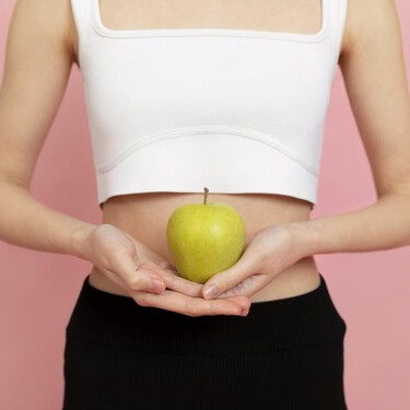 Esta experta en microbiota explica por qué es importante comer fibra: “Cuando no alimentas bien a tus microbios, se enfadan”