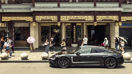 Low Taycan Prototype Shanghai 2019 Porsche Ag 3