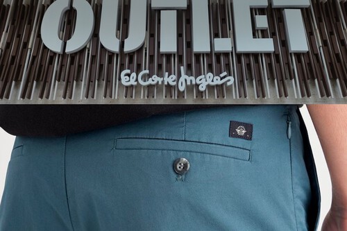 El Corte Inglés lanza este viernes en su outlet la mayor liquidación de pantalones Dockers: todo al 70% de descuento  
