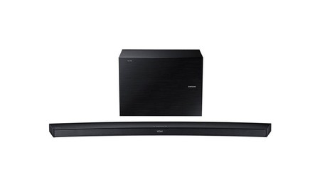 La barra de sonido curva Samsung HW-J7500R, esta semana en PcComponentes nos supone un ahorro de 60 euros