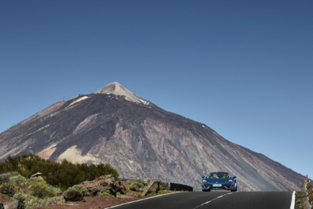 El McLaren 570GT pasea por Tenerife en estas 24 espectaculares imágenes