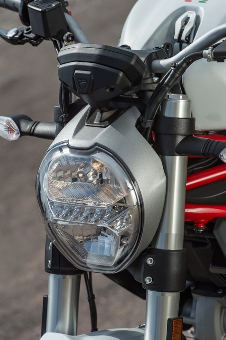 Ducati Monster 797 2017 008