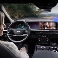 Que Gemini permita "hablarle" al coche es el primer paso para que el coche autónomo sea una realidad