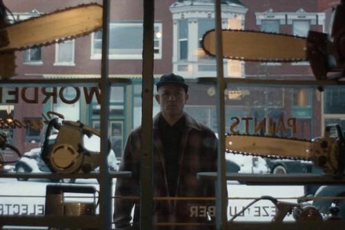 'Monstruo: La historia de Ed Gein', qué es verdad y qué no en la violenta serie de Netflix sobre el Carnicero de Plainfield