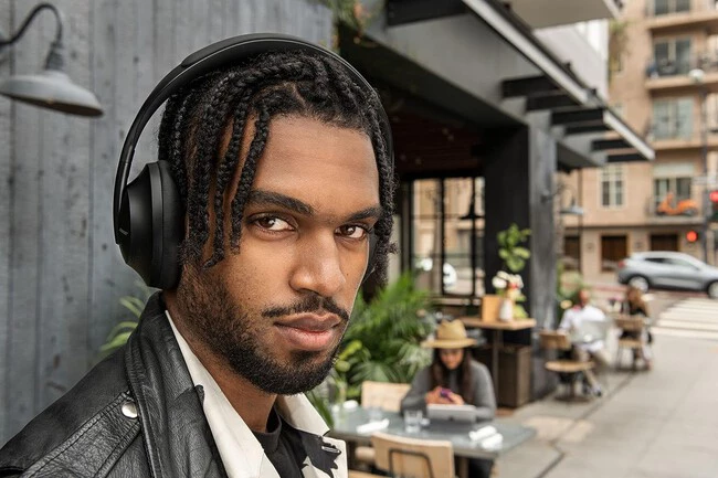 Bose Noise Cancelling Headphones 700