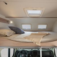 La crisis de la vivienda en España es tan bestia que vivir en autocaravana se ha convertido en la única opción de mucha gente. Gente con trabajo fijo