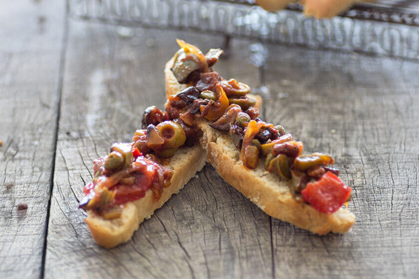 Caponata siciliana: la receta italiana fácil de verduras con la que hacer una cena de forma rápida