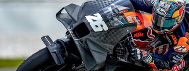 Alerones en el guardabarros. A KTM se le ha ido de las manos lo de la aerodinámica en MotoGP, pero parece que funciona