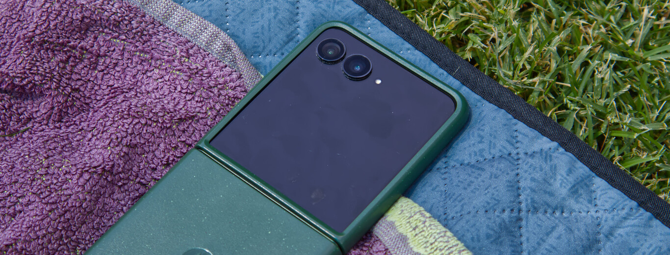 Motorola Razr 70 Plus, análisis: creíamos que los plegables eran para abrirlos. Su pantalla externa lo cambia todo