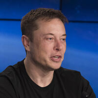 Hace 12 años, la ex de Elon Musk dijo que una de las grandes técnicas del multimillonario es saber usar la psicología de la oposición 