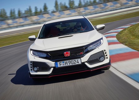 Te puedes llevar a casa el motor de un Honda Civic Type R por sólo 125,000 pesos