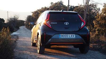 Toyota Aygo X Cross 1