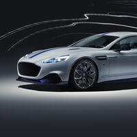 La enorme deuda de Aston Martin obliga a pagar motores y software a Mercedes-Benz con el 20% de sus acciones