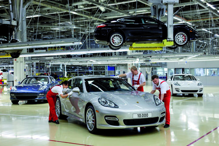 10.000 Porsche Panamera han salido ya de Leipzig