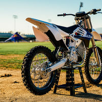 Silencio absoluto, la Alta Motors Redshift es el futuro de las motos de offroad eléctricas