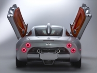 Spyker C8 Aileron. 400 CV holandeses