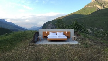 Null Stern Hotel , un hotel sin paredes ni techo 