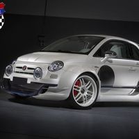 El Giannini 350GP es un RWD de 350 hp, más cercano a un Alfa Romeo 4C que a un Fiat 500