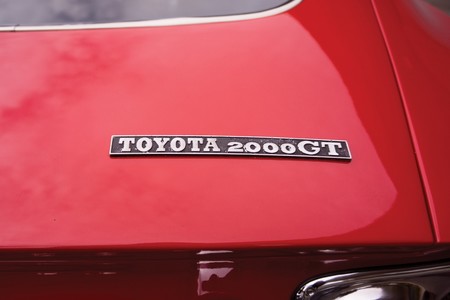 Toyota2000gt Rojo 1024x683