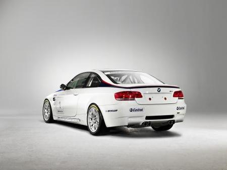 bmw-m3-gt4_2.jpg